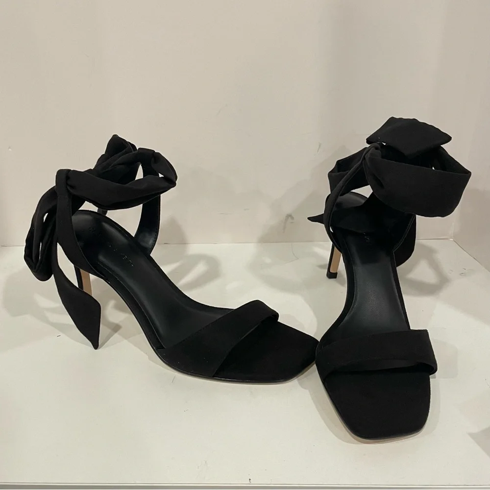 Charles and Keith Eliana Black Textured Tie Around Heeled Sandals Women's Size 7